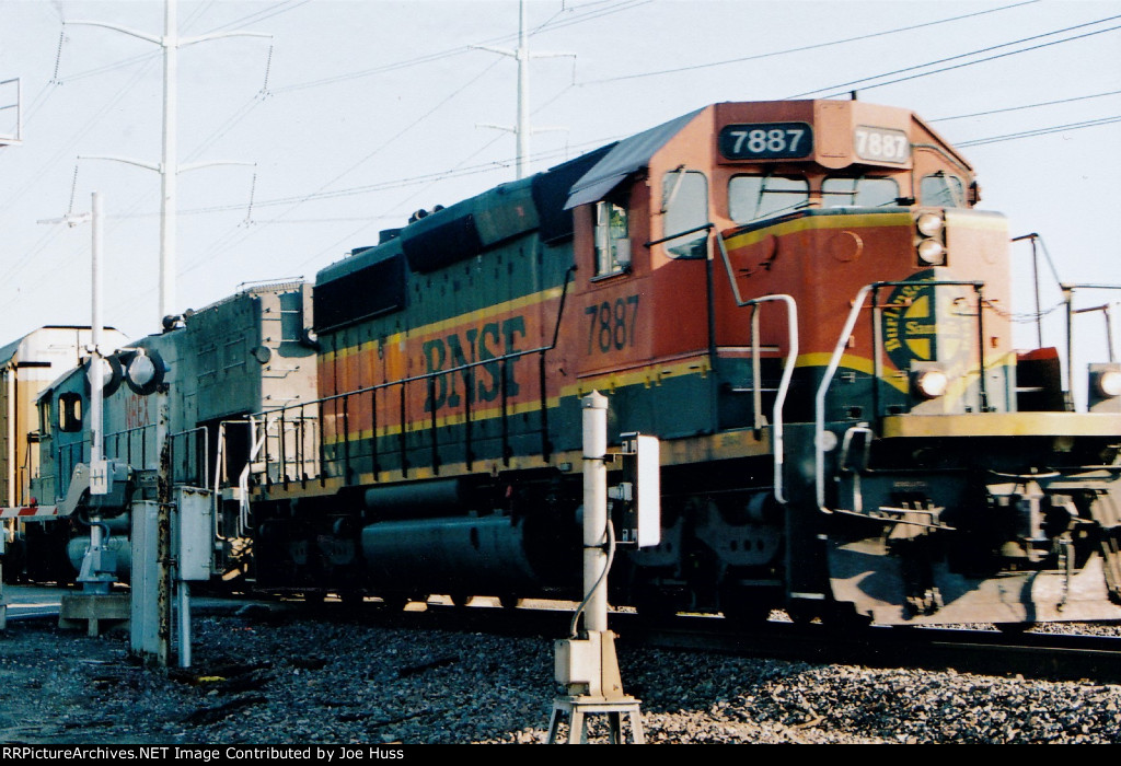 BNSF 7887 East